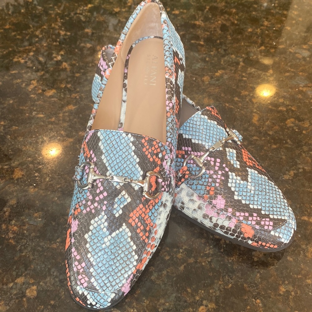 a new day Blue and Pink Snake Print Loafers